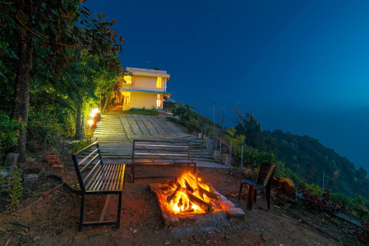 Forest County Hotel Munnar Ngoại thất bức ảnh